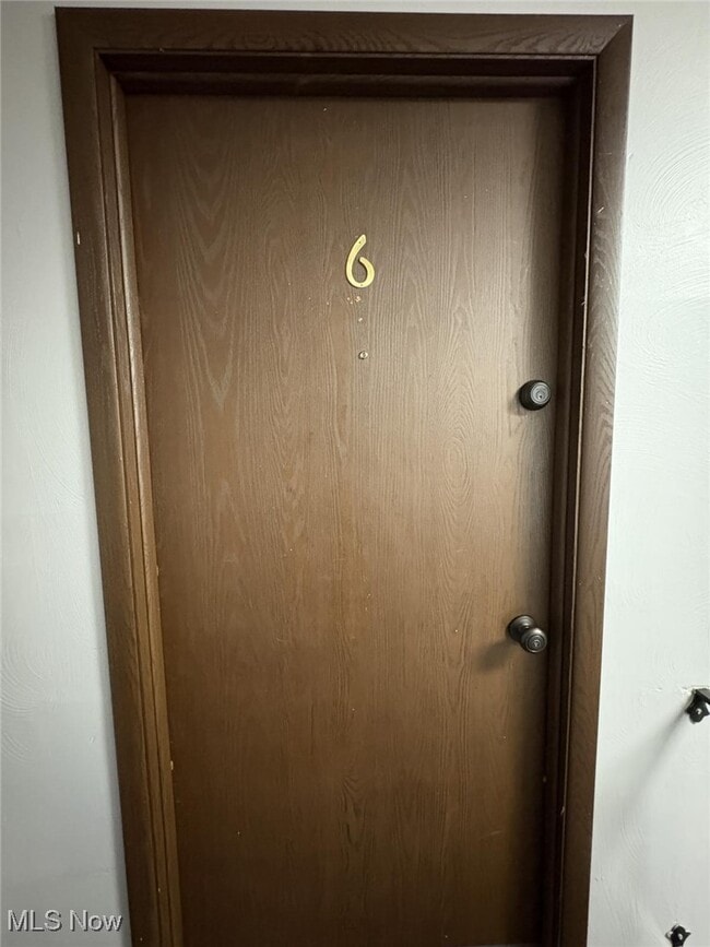 271 Folsom St NW in Warren, OH - Foto de edificio - Building Photo