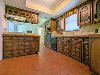 1852 Crystal Forest Dr photo'