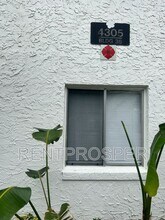 4305 S Semoran Blvd in Orlando, FL - Building Photo - Building Photo