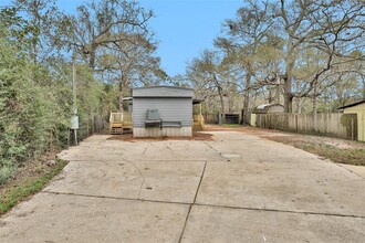 5470 Whipporwill Rd in Conroe, TX - Building Photo - Building Photo