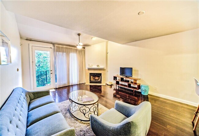 property at 1501 Barton Springs Rd