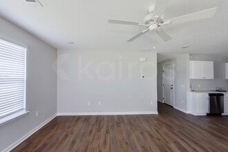 10 Camper Cir in Brunswick, GA - Building Photo - Building Photo