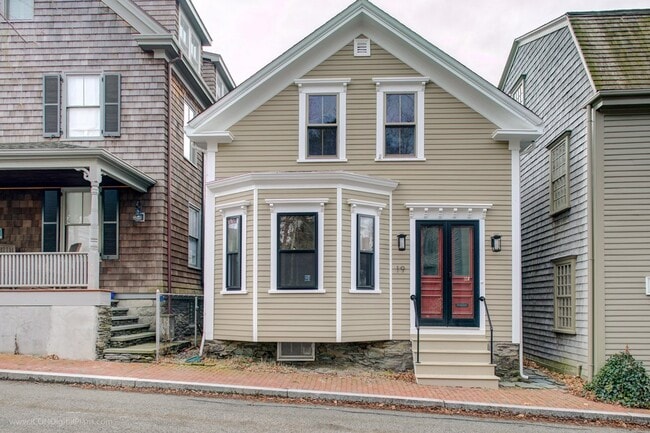 property at 19 John St