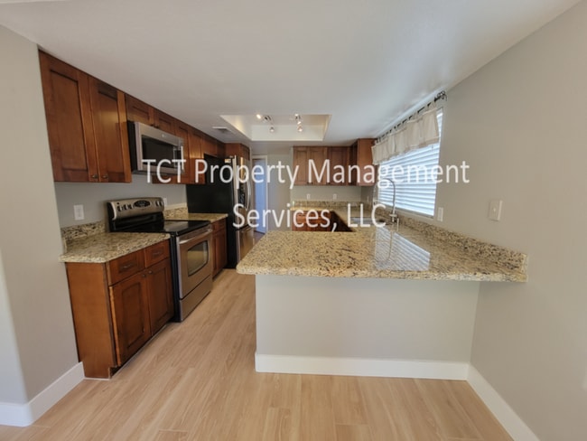 4610 E Meadow Dr in Phoenix, AZ - Building Photo - Building Photo