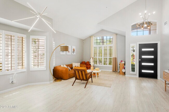 9332 E Karen Dr in Scottsdale, AZ - Building Photo - Building Photo