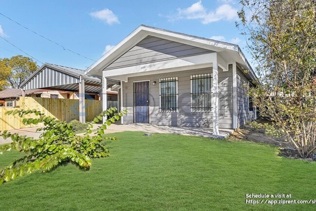 3226 Navaro St in Dallas, TX - Building Photo - Building Photo
