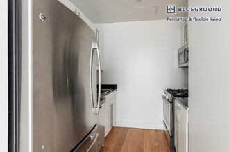 50 Murray St in New York, NY - Building Photo - Building Photo