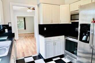 1117 NW 44th Ave in Gainesville, FL - Building Photo - Building Photo