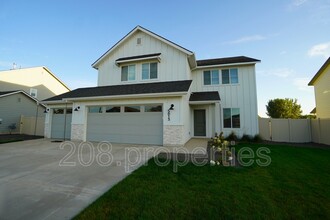 5813 W Stavros St in Meridian, ID - Building Photo - Building Photo