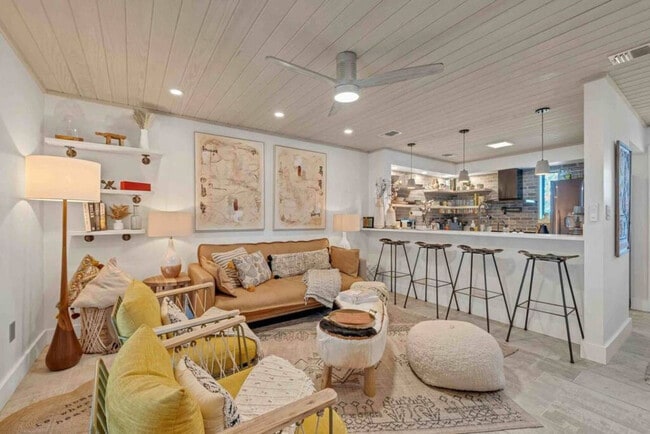 317 Bream Ave in Fort Walton Beach, FL - Building Photo - Building Photo