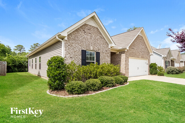 1025 Parkers Cv in Montevallo, AL - Foto de edificio - Building Photo