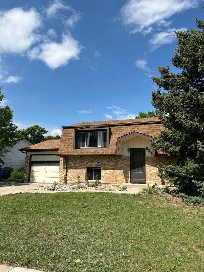 property at 829 Tyler St