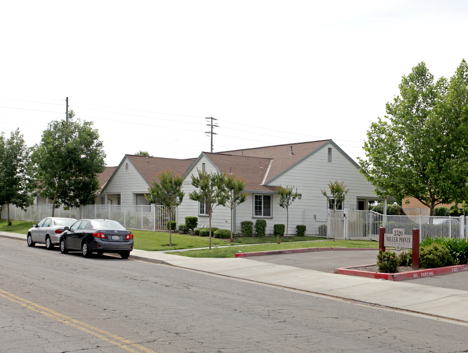 2520 Miller Ave in Modesto, CA - Building Photo