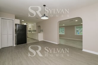 8018 Sane Pl in Tampa, FL - Building Photo - Building Photo