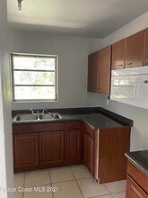 2957 Nebraska St NE in Palm Bay, FL - Building Photo - Building Photo