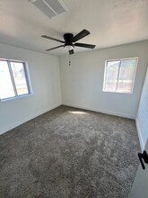 901 Georgia St in Holbrook, AZ - Building Photo - Building Photo