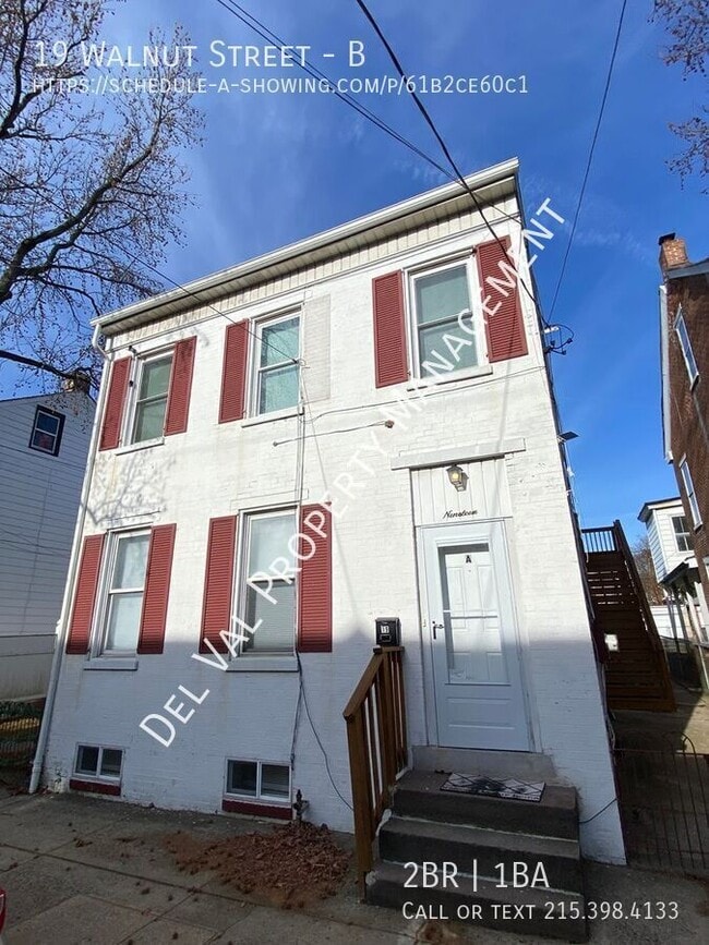 property at 19 Walnut St