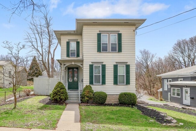 property at 206 E Genesee St