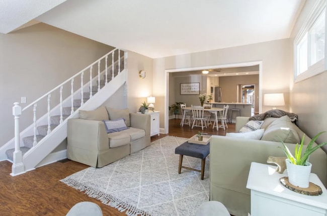 2417 23rd Ave S in Minneapolis, MN - Building Photo - Building Photo