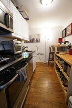 38 L St, Unit 2 in Boston, MA - Building Photo - Building Photo