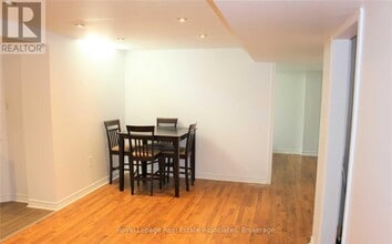 155 Johnswood Crescent in Vaughan, ON - Building Photo - Building Photo