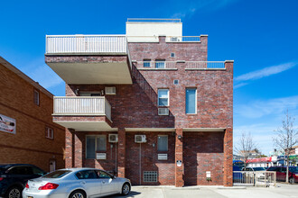 2138 Bath Ave in Brooklyn, NY - Building Photo - Building Photo