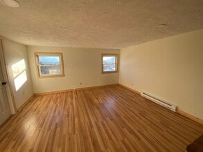 252 Wilcox Dr in Crumpler, NC - Building Photo - Building Photo