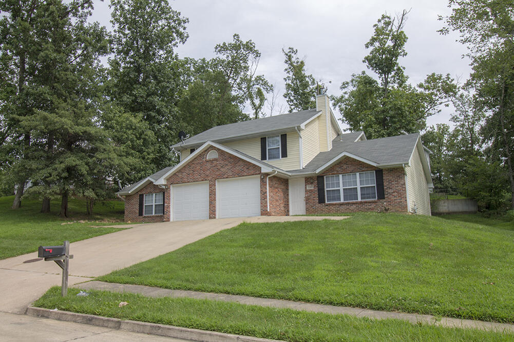 5321 Godas Cir in Columbia, MO - Building Photo