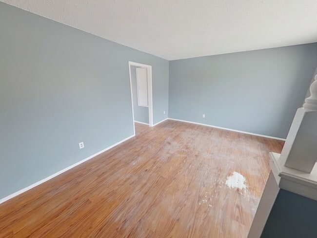 608 Richmond N in Wichita, KS - Building Photo - Building Photo