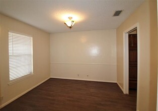 114 Chieftain Dr in Waxahachie, TX - Building Photo - Building Photo