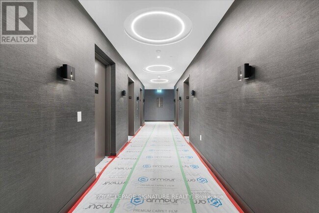 110 Broadway Ave in Toronto, ON - Building Photo - Building Photo