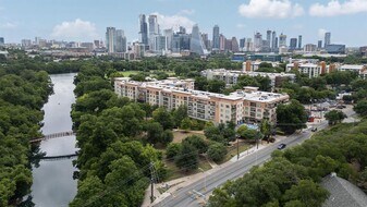 1900 Barton Springs Rd in Austin, TX - Building Photo