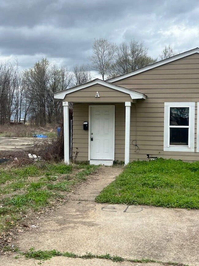 324 Gannt St in Marion, AR - Building Photo - Building Photo