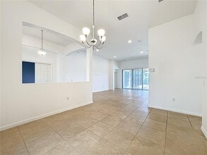 3786 Eagle Isle Cir in Kissimmee, FL - Building Photo - Building Photo