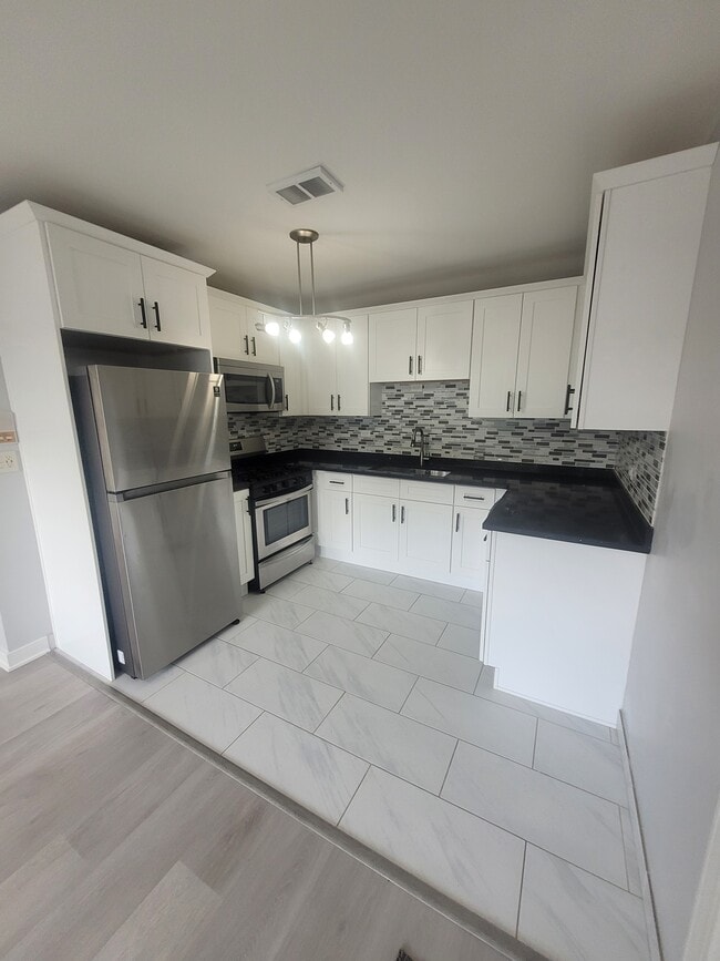 property at 3848 25th Ave