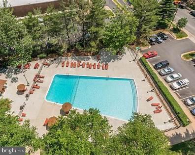 property at 301 N Beauregard St