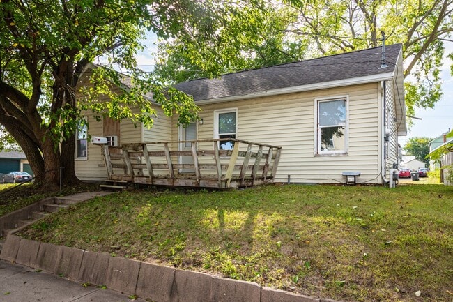 603 10th St N in La crosse, WI - Building Photo - Building Photo