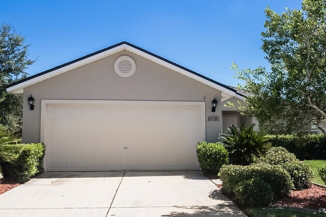 property at 617 Stonehill Pl