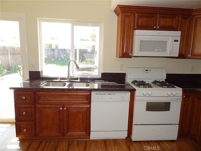 25361 Costeau St in Laguna Hills, CA - Building Photo - Building Photo