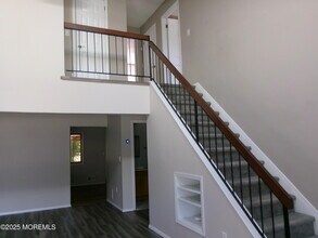 965 Seabury Ct in Toms River, NJ - Foto de edificio - Building Photo