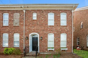 8602 Beaver Creek Dr in Charlotte, NC - Building Photo