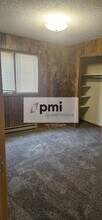 955 4th St in Charleston, IL - Building Photo - Building Photo
