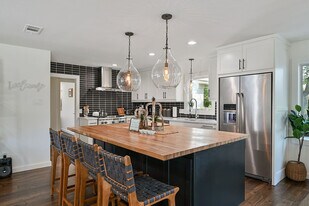 8495 Turkey Creek Rd in College Station, TX - Building Photo