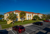 Condos at Villagio in Sarasota, FL - Foto de edificio - Building Photo