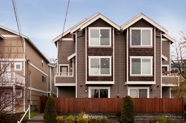 10214 1st Ave NW in Seattle, WA - Building Photo - Building Photo