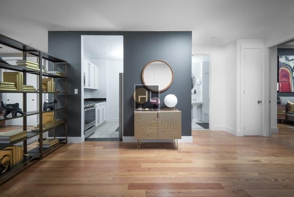 53 Park Pl-Unit -2G in New York, NY - Building Photo