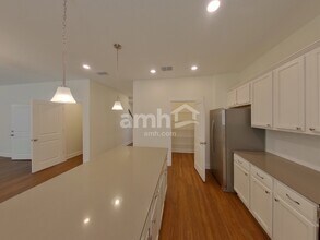 3366 Bridge Haven Dr in Wesley Chapel, FL - Foto de edificio - Building Photo