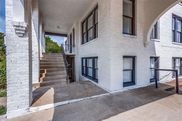 2309 Wesley St in Greenville, TX - Building Photo - Building Photo