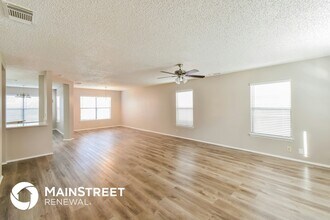 9547 Campton Farms in San Antonio, TX - Building Photo - Building Photo