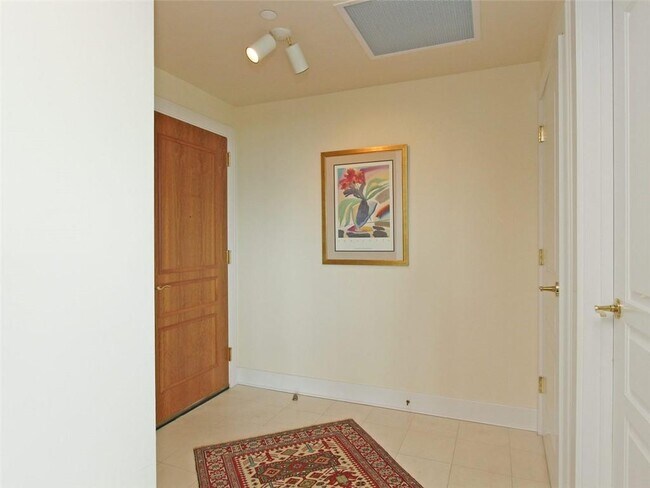 700 Park Regency Pl NE in Atlanta, GA - Building Photo - Building Photo